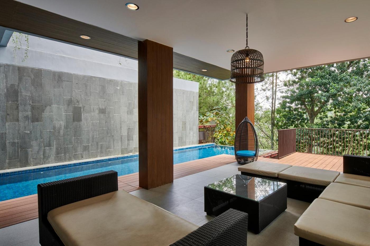 Asmaya Hill View Villa 7 Bedrooms With A Private Swimming Pool Bandung Exteriör bild