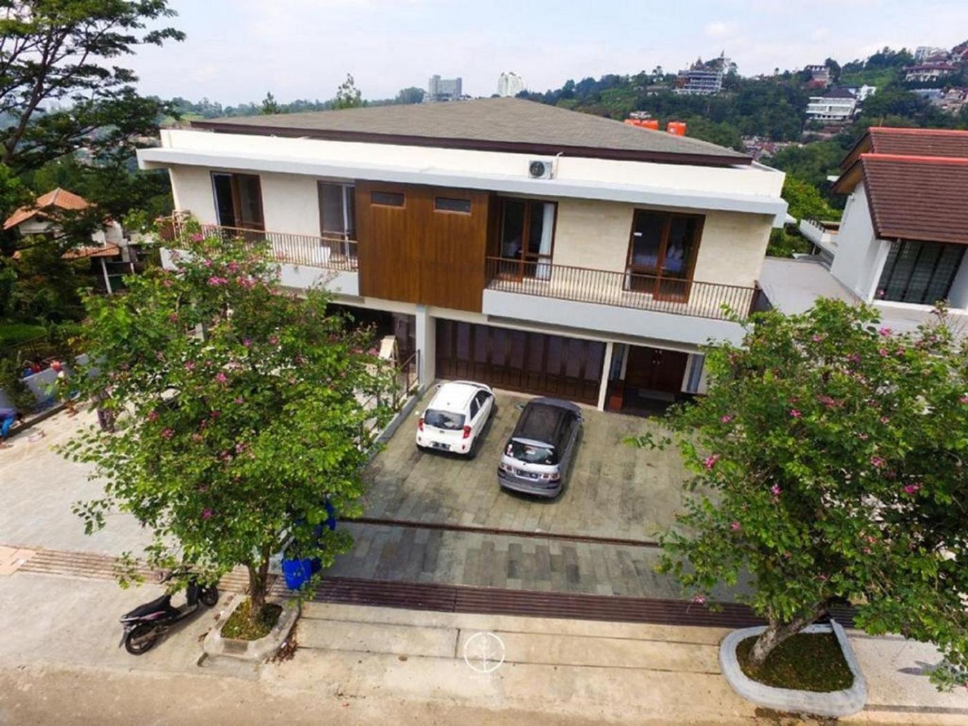 Asmaya Hill View Villa 7 Bedrooms With A Private Swimming Pool Bandung Exteriör bild